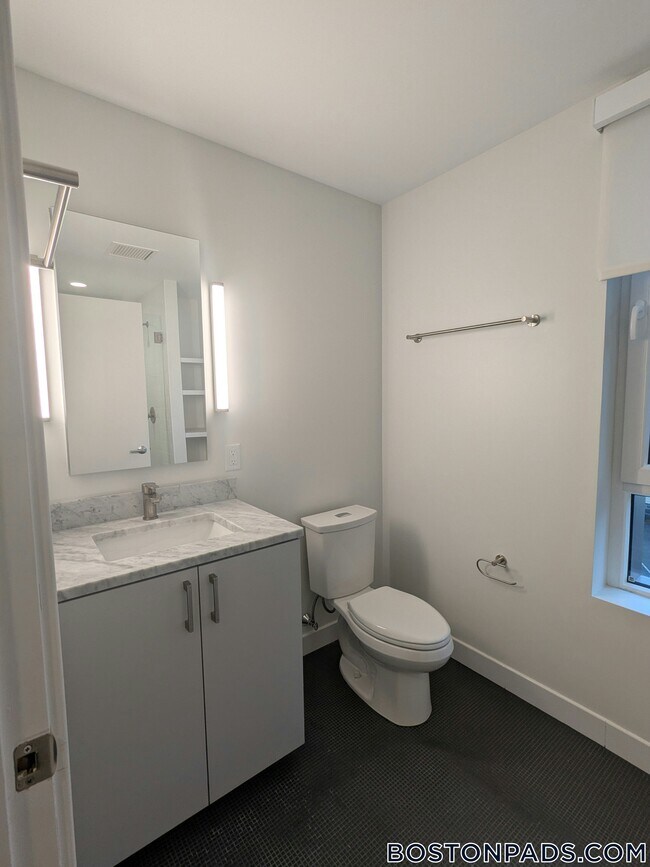 Foto del edificio - 55 Brighton Ave