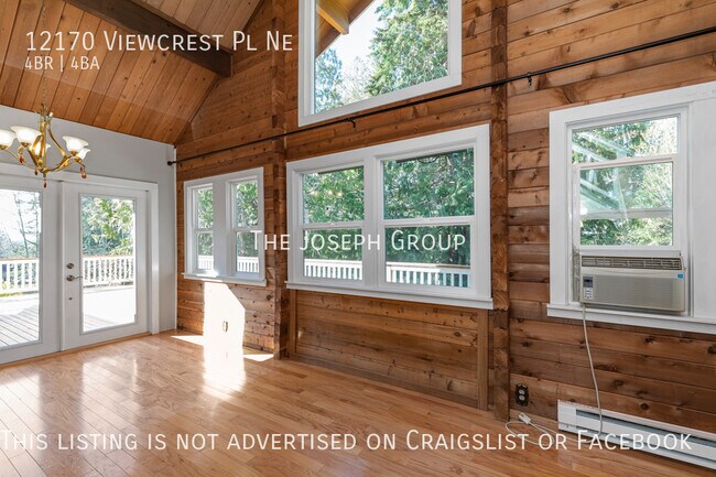 Building Photo - Stunning 4 bed/4 bath on Bainbridge Island!