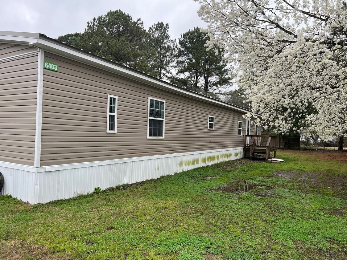 Primary Photo - Singlewide Mobile Home in Pinetops