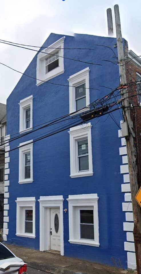 Building Photo - 2346 Main St