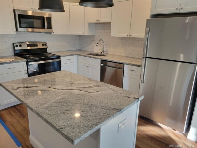 Foto del edificio - 10 Berkshire Rd