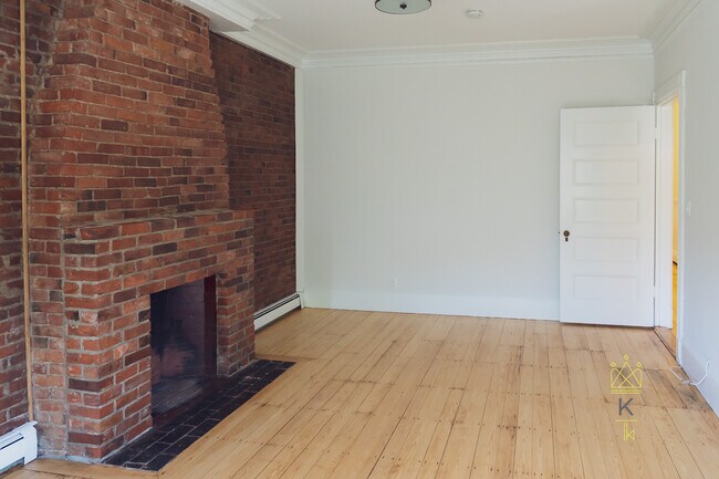 Building Photo - 41 Harvard St