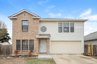 Building Photo - 5902 Encanto Point Dr