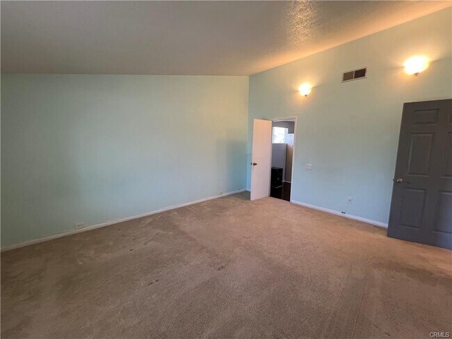 Building Photo - 24702 Eloisa Dr