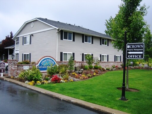 Primary Photo - 353 Glen Creek Rd NW