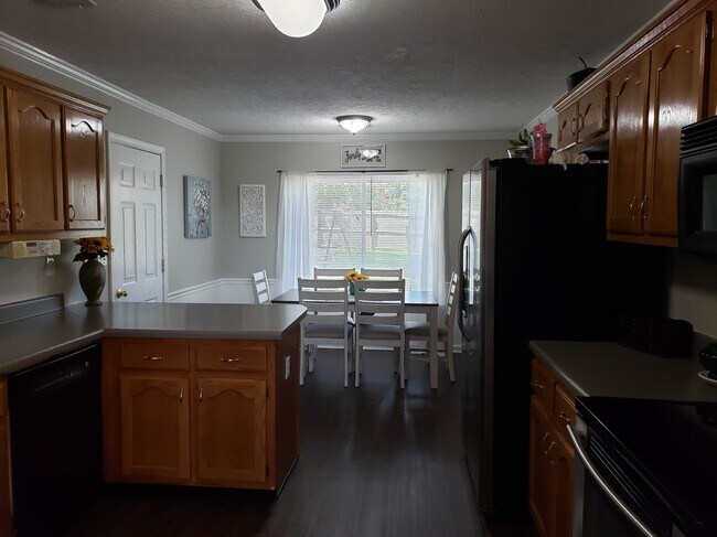 Photo - 4127 Meadow Field Ln House