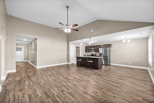 Building Photo - 1057 Dublin Dr