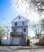Building Photo - 320 Lorillard Ave