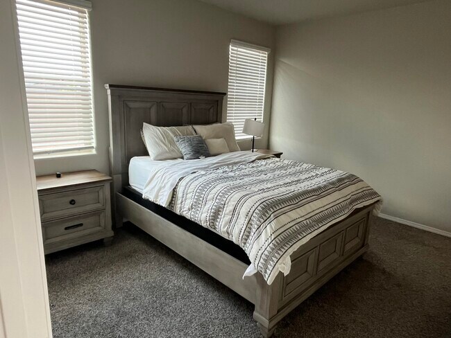 Foto del edificio - 4823 Grizzly Peak Rd NE