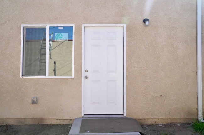 Photo - 9149 S Hobart Blvd House