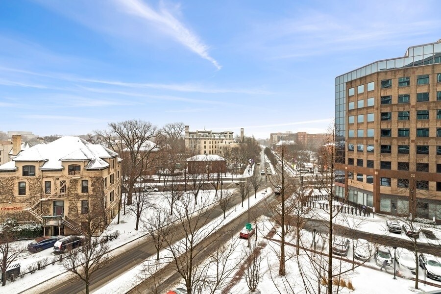 Foto principal - 800 Elgin Rd