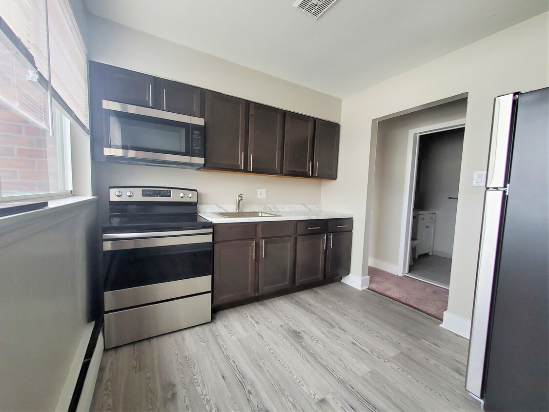 Washington Lane Apartments Apartments 62016221 Crittenden St