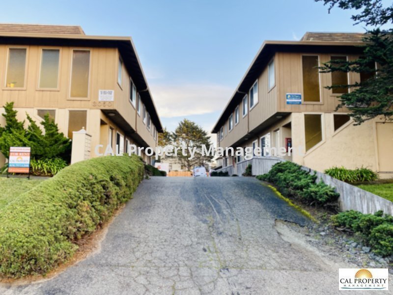 Fantastic 2 Bedroom Apartment In Marina Ca House For Rent In Marina Ca Apartments Com