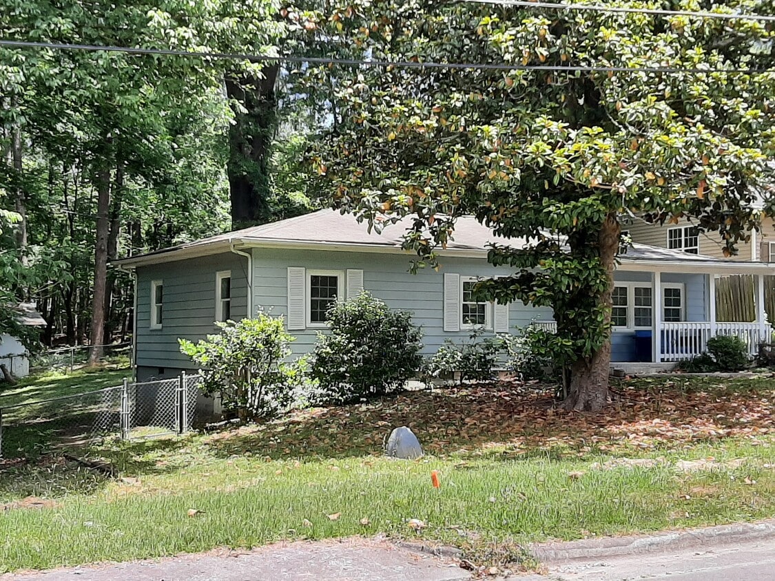 Primary Photo - 609 Pearson Dr