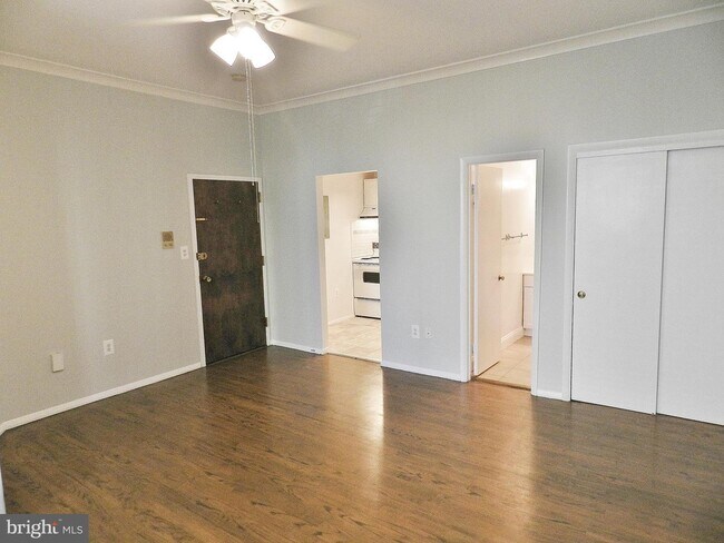 Foto del edificio - 2120 N St NW