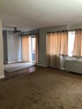 Building Photo - 1502 S George Mason Dr