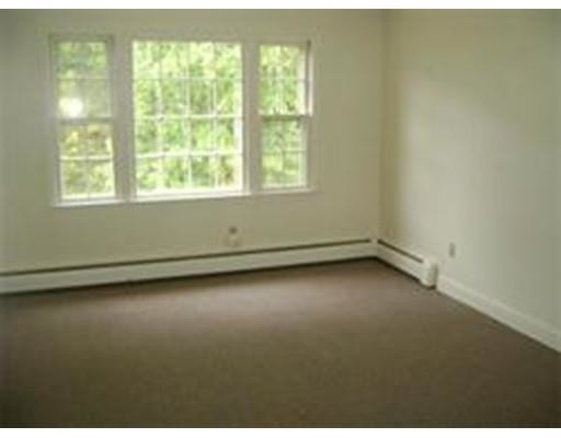 Building Photo - 105 King George Dr