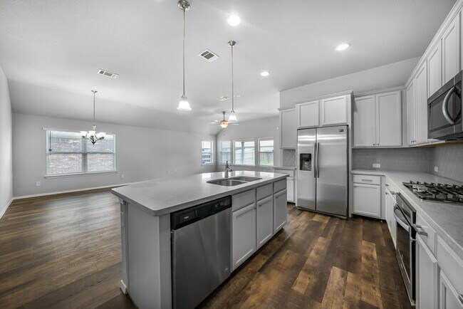 Foto del edificio - 5301 Anaheim Ave