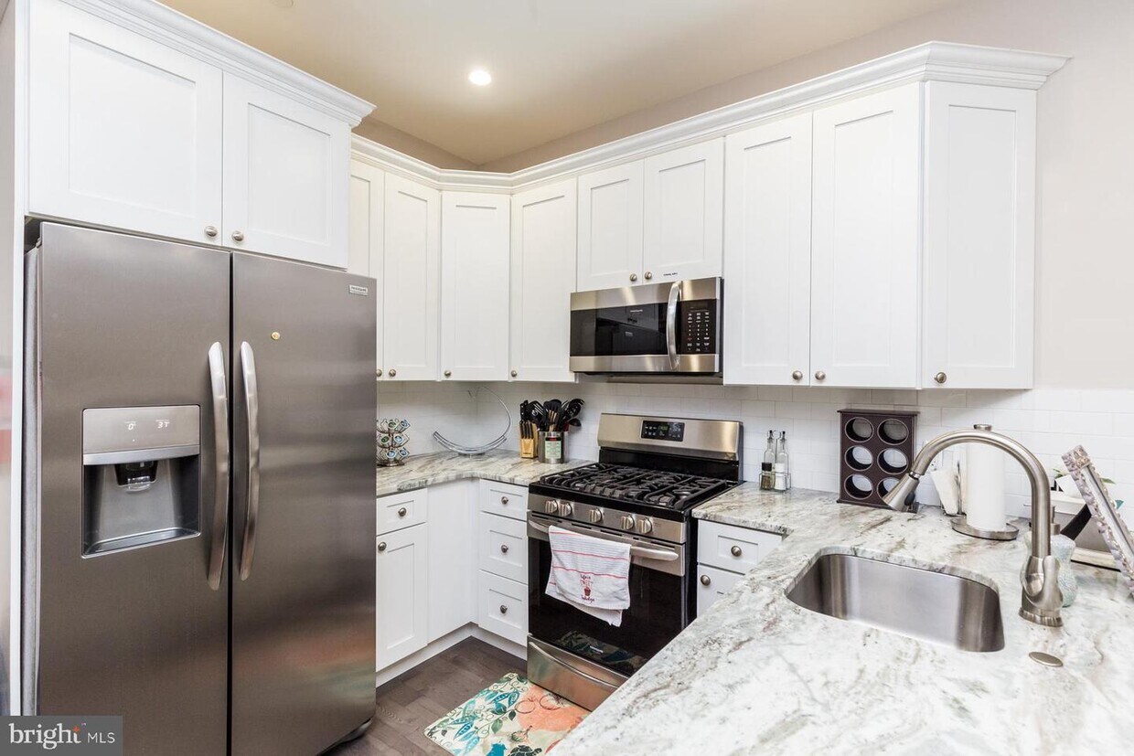 Foto principal - 237 S 45th St
