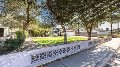 Building Photo - 3113 N 28th St