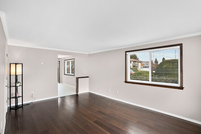 Foto del edificio - 1016 9th St SE