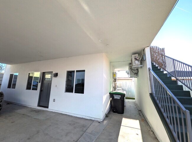 Foto del edificio - 11033 S Burin Ave