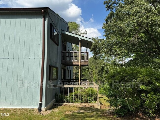 Building Photo - 5112 Flint Ridge Pl