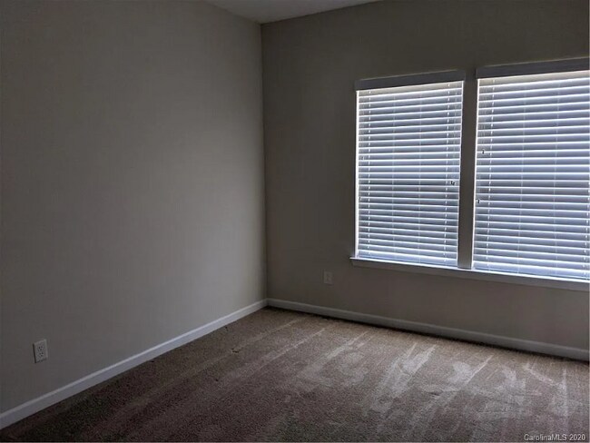 Foto del edificio - 6303 Margaret Ct