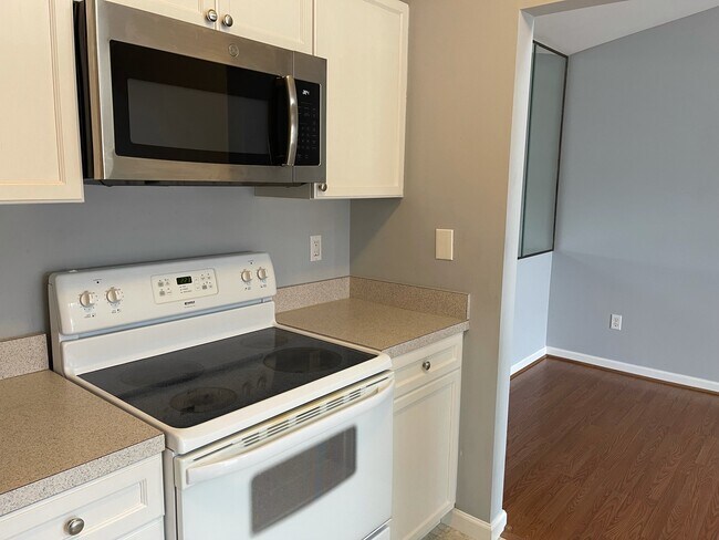 Foto del edificio - 164 Brookland Ct