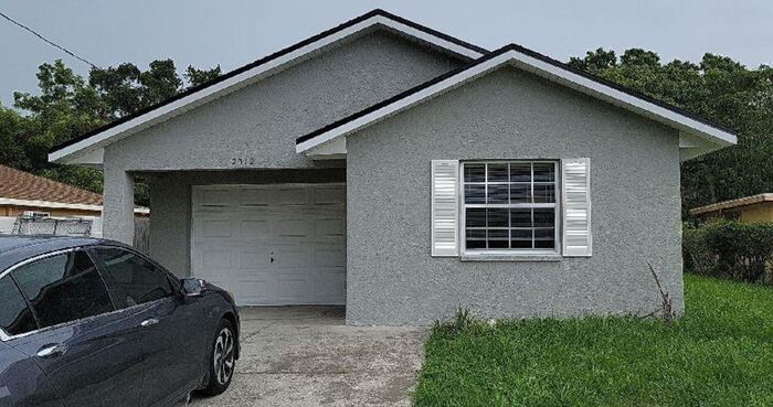 Primary Photo - 2312 4th Ave E