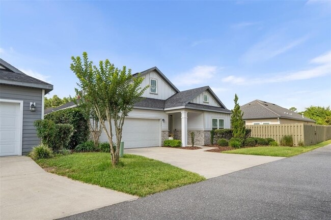 Building Photo - 7993 SW 79th Ln
