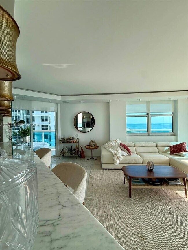 Foto del edificio - 9201 Collins Ave