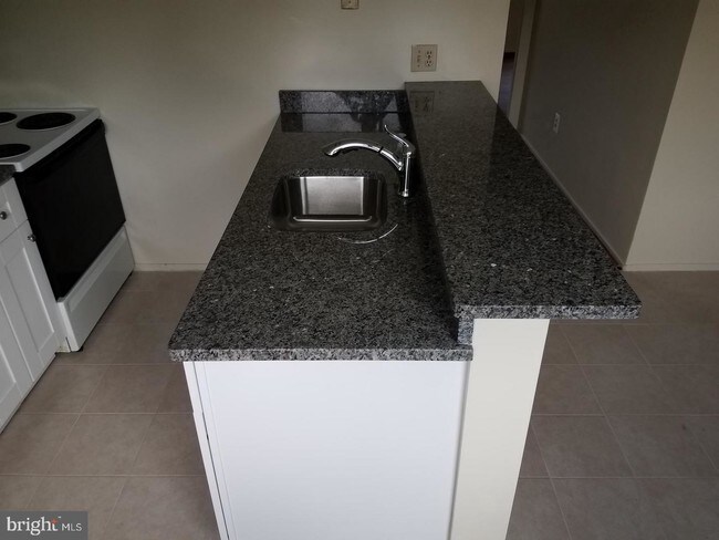 22 Mountaingate Dr Frederick Md 21703 Townhouse For Rent In