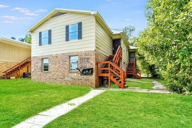 Foto del edificio - 1112 4th Ave W