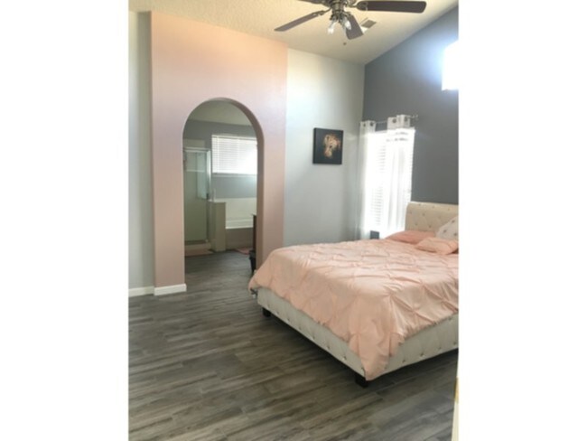 Foto del edificio - 2604 Silver Star Dr SW