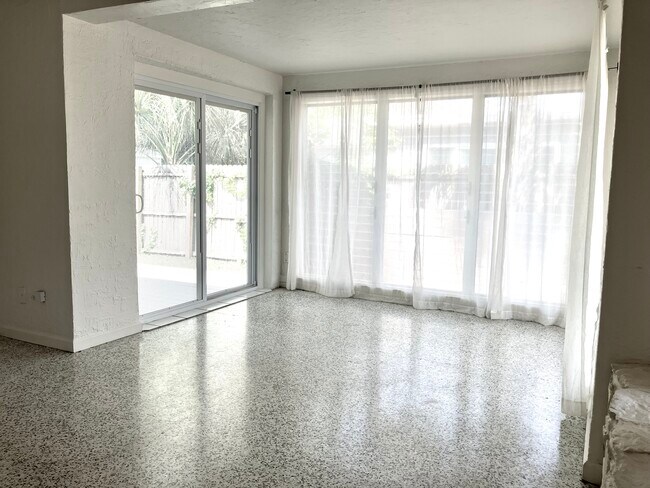 Foto del edificio - 1144 44th St