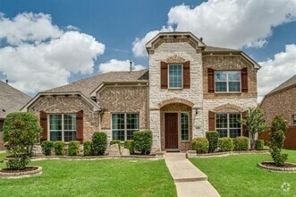 Building Photo - 1060 Enchanted Rock Dr