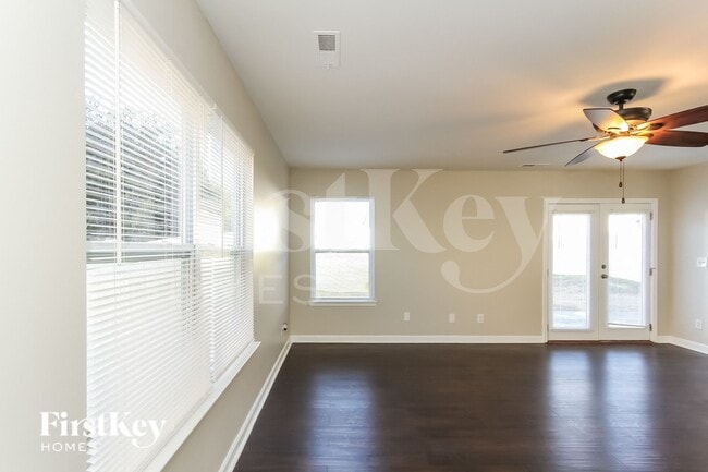 Foto del edificio - 5618 Turtleback Ct