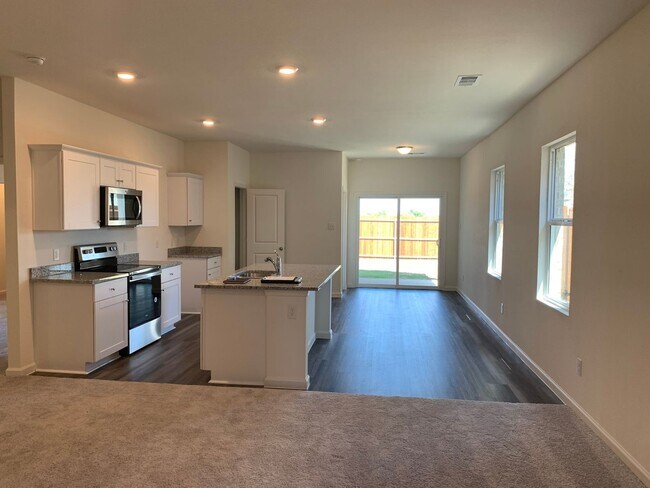 Foto del edificio - Charming 3BR House in Princeton