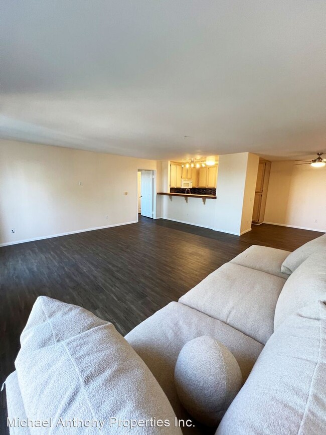 Building Photo - 2 br, 2 bath House - 2005 Burton St #29