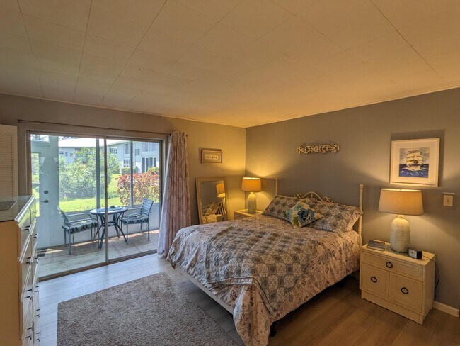 Foto del edificio - 5550 N Ocean Blvd