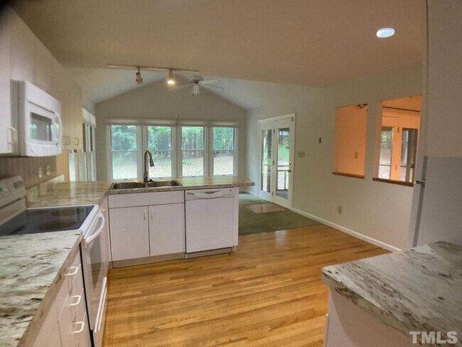 Foto del edificio - 206 Wild Oak Ln
