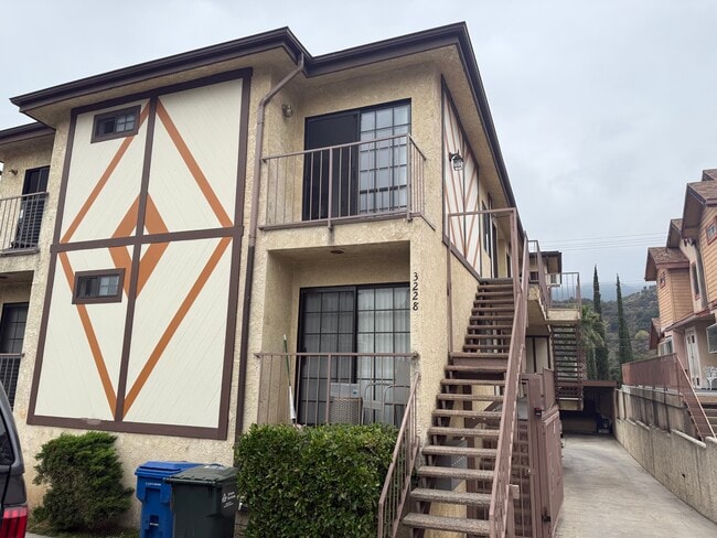 Building Photo - 3228 Honolulu Ave