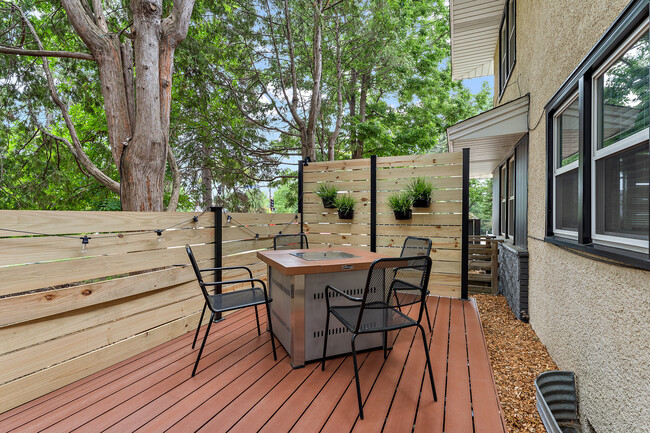 Shared Patio - 1430 W 36th St