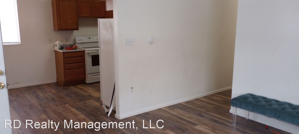 Primary Photo - 3 br, 1 bath House - 3626 Denver St