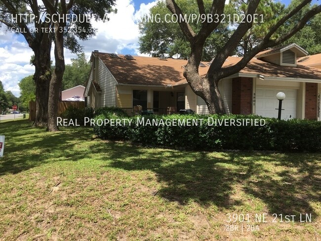 Foto del edificio - 3901 NE 21st Ln