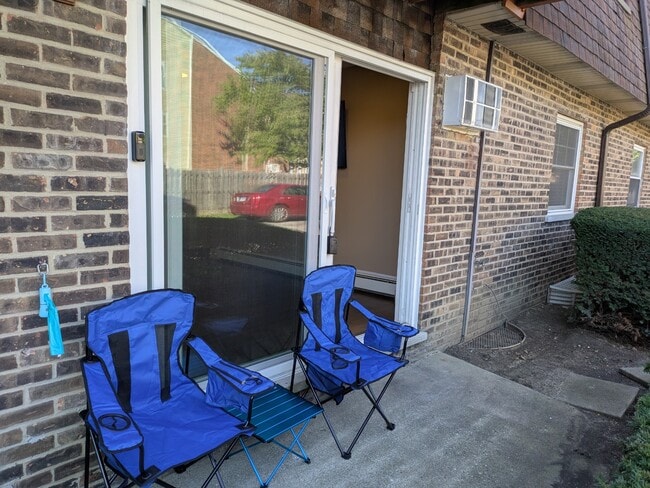Foto del edificio - Newly Renovated 1-Bedroom Condo in the Hea...