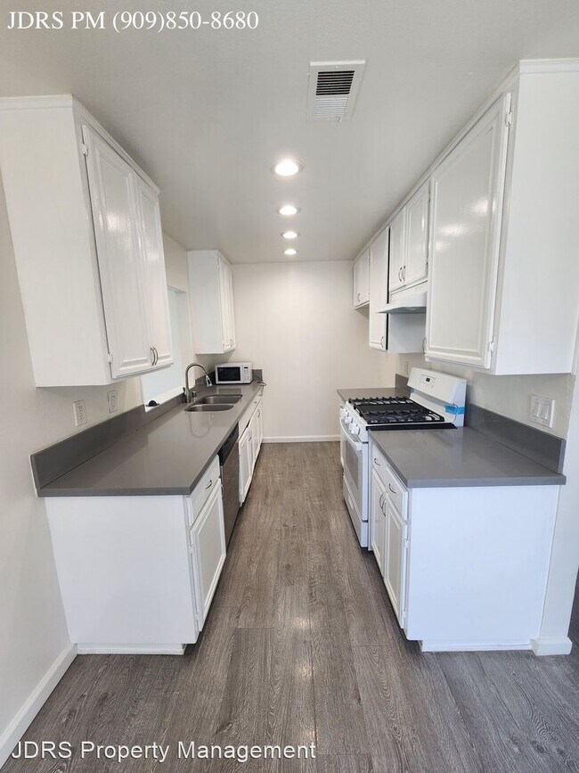 Building Photo - 4 br, 2 bath House - 7750 Kinlock Avenue