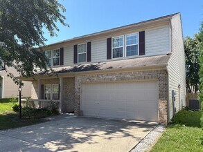 Building Photo - 3533 S Glasgow Cir