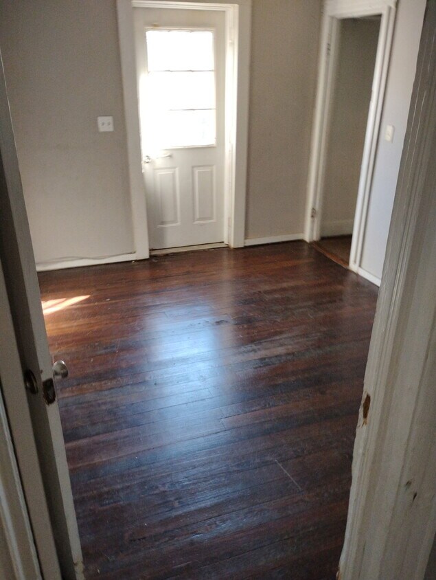 Foto del edificio - 90 E Elm St